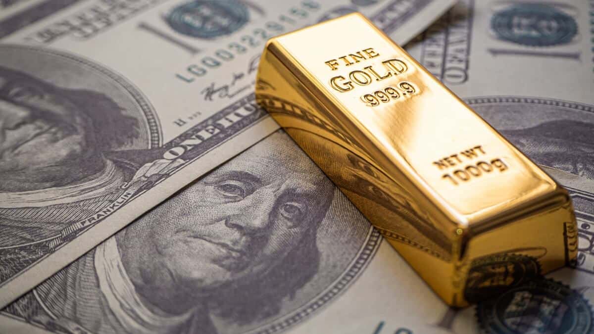 gold bar overlay money dollars